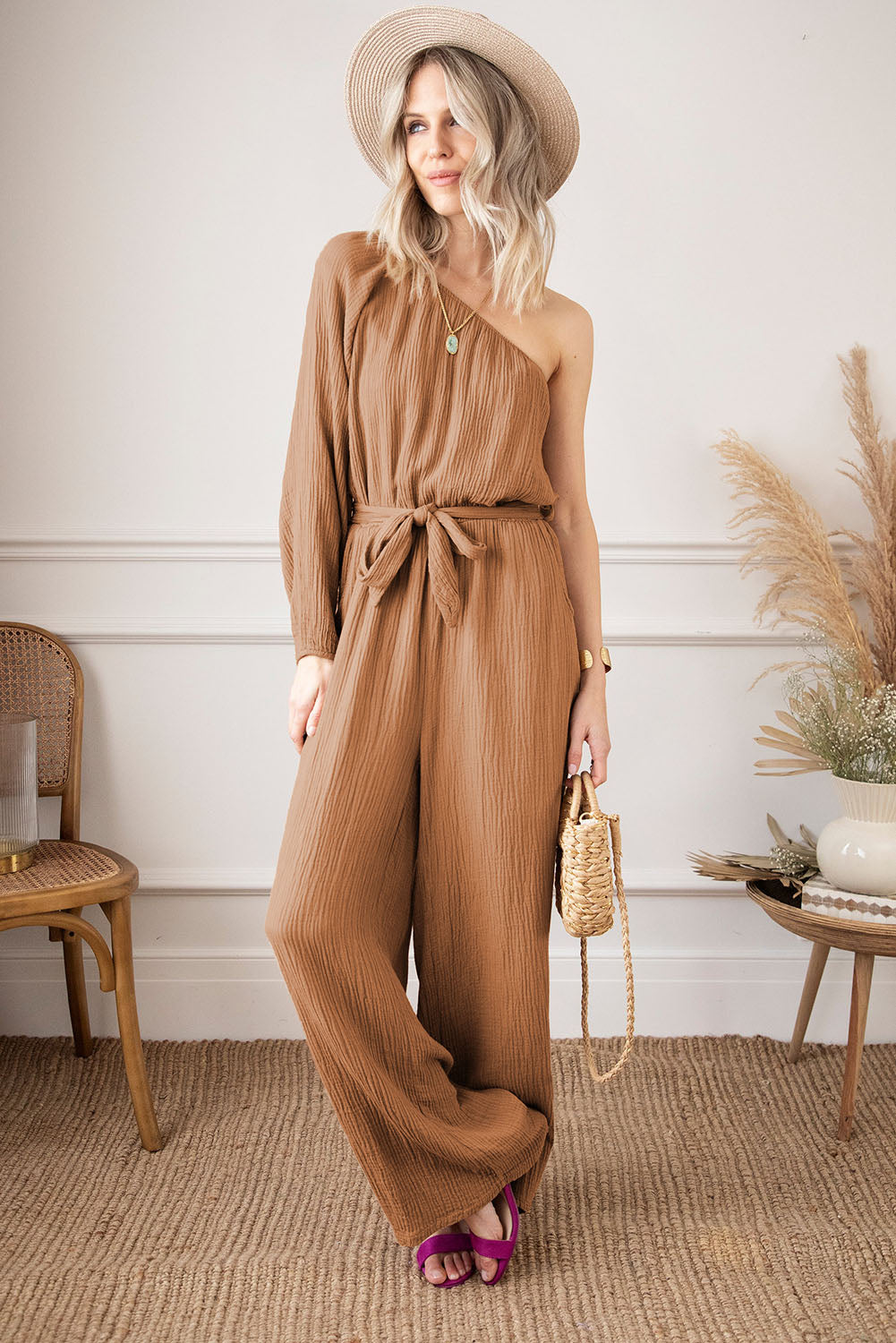 Discover the Most Chic and Trendy Styles at Isla + Lily